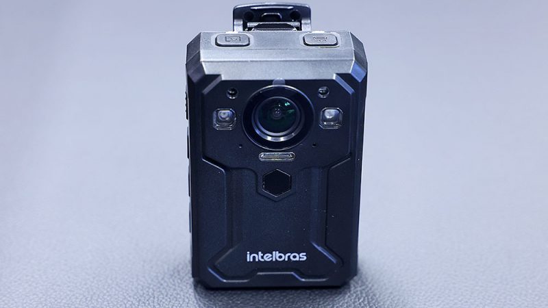 Câmeras corporais vão favorecer segurança no cumprimento de mandados para oficialas e oficiais de Justiça durante diligências