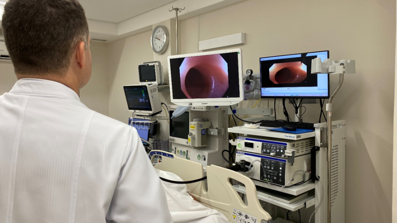 Março Azul: Campanha deste ano alerta que prevenção do câncer de intestino deve começar aos 45 anos