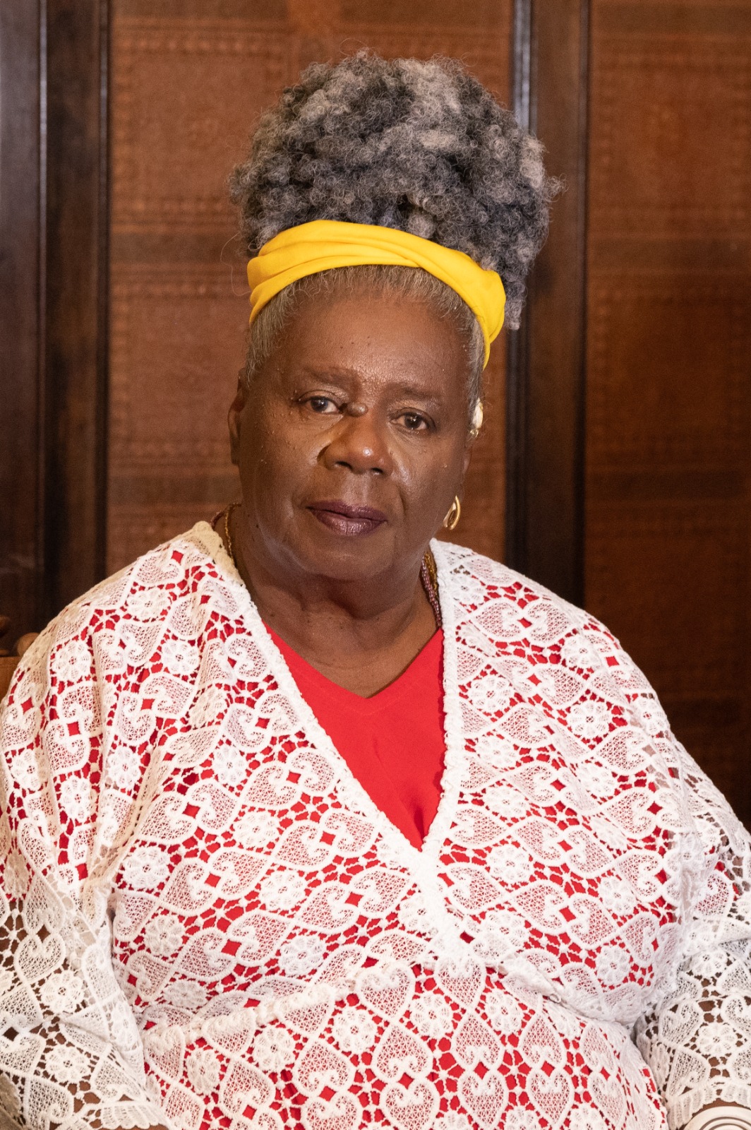 Concurso literário com prêmio em dinheiro homenageia Conceição Evaristo e abre portas para jovens autores em BH