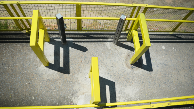 Trava-motos são instalados na BR-040