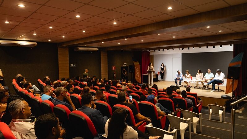 Prefeitura inicia diálogo para construção da Marcha para Jesus 2026