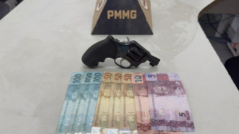 CONTAGEM: 18º BPM- Policiais apreendem drogas  e arama na região norte de Contagem