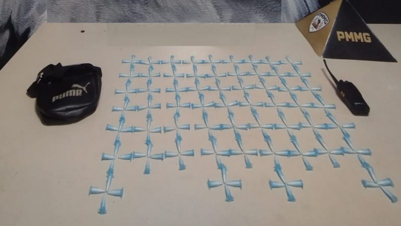 CONTAGEM: 18ºBATALHÃO- MILITARES APREENDEM DROGAS NO FINAL DE SEMANA