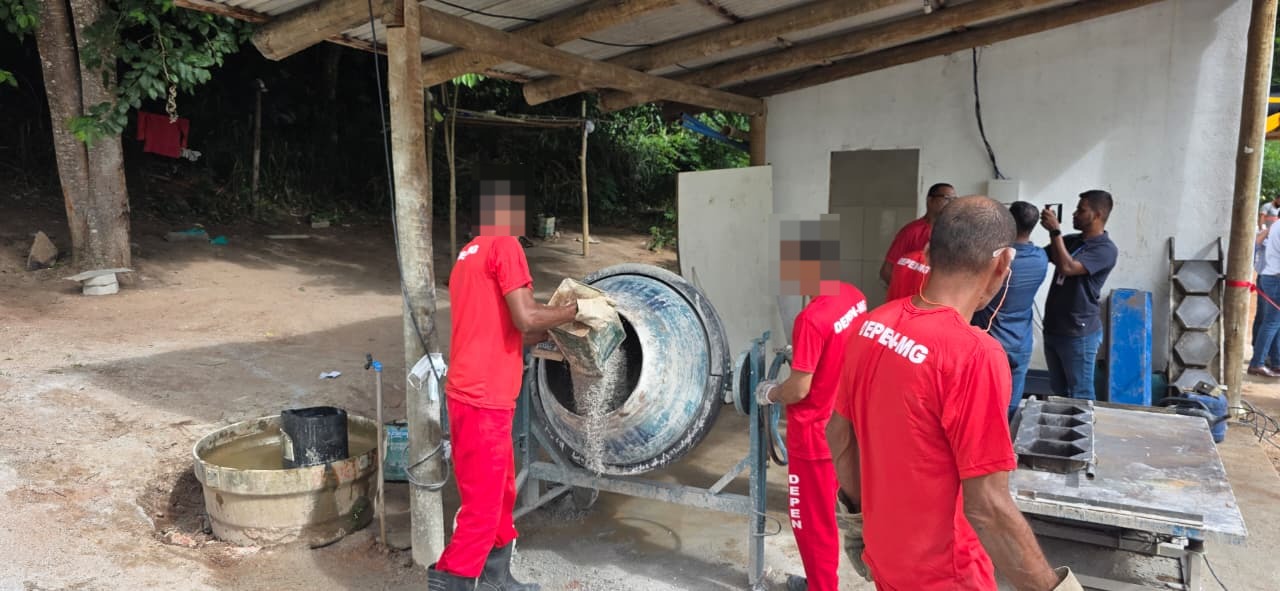 Penitenciária de Teófilo Otoni inaugura fábrica de blocos de concreto com mão de obra de presos