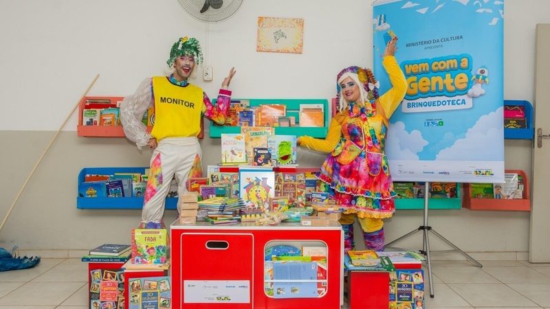 Projeto “Vem com a gente – Brinquedoteca” amplia ferramentas educativas ao levar brinquedoteca, oficinas e atividades a crianças em Contagem (MG)