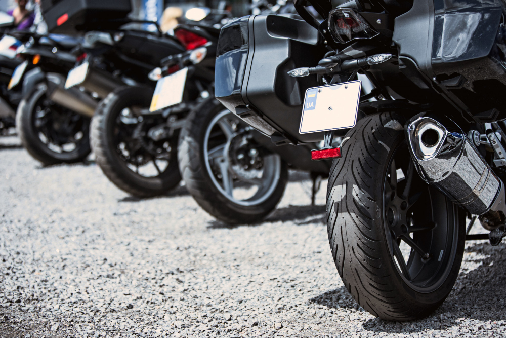 Atraso na entrega de moto gera indenização