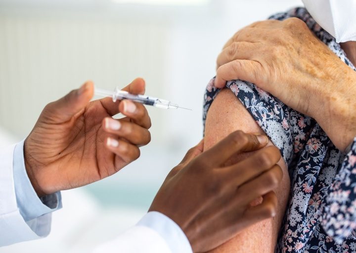 Vacinação contra gripe deve ser intensificada antes do inverno
