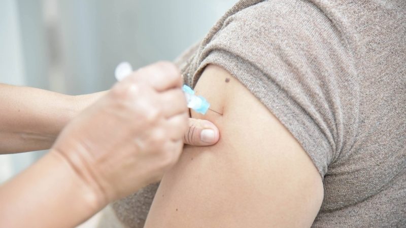 Contagem amplia vacinação contra influenza para toda a população