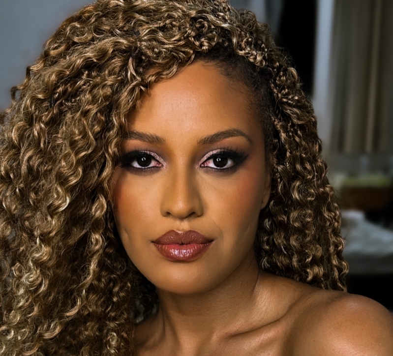Mariane Eulálio representa Contagem na disputa pelo Miss Eco Minas Gerais