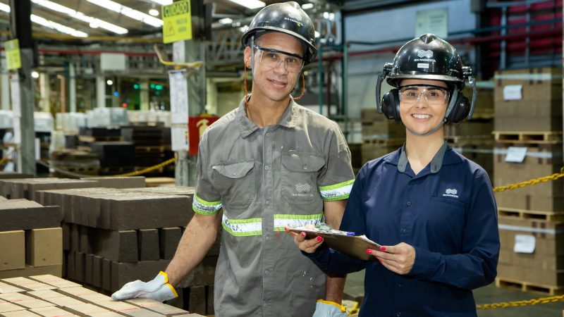 50 vagas de emprego para Operador (a) Auxiliar de Produção em Contagem