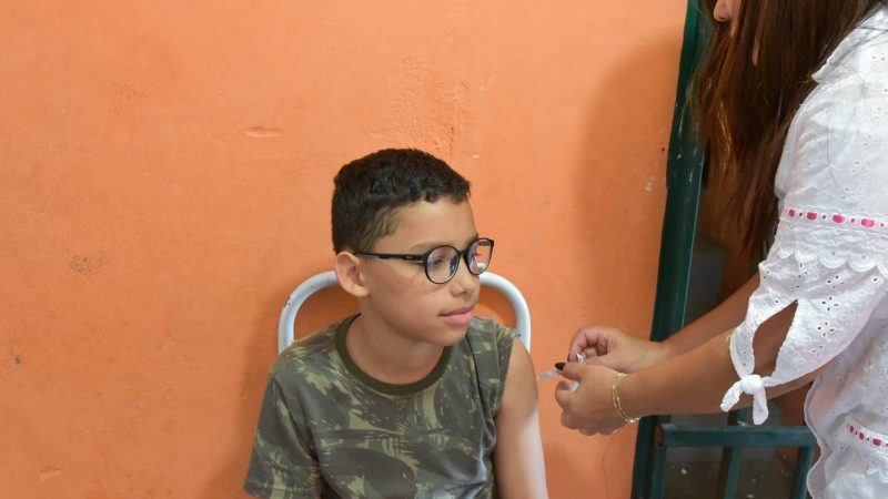 Contagem amplia salas de vacinação que disponibilizam Covid Baby